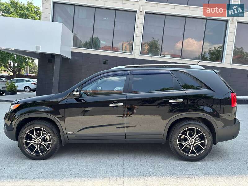 Внедорожник / Кроссовер Kia Sorento 2012 в Одессе