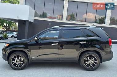 Внедорожник / Кроссовер Kia Sorento 2012 в 