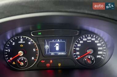 Внедорожник / Кроссовер Kia Sorento 2015 в 