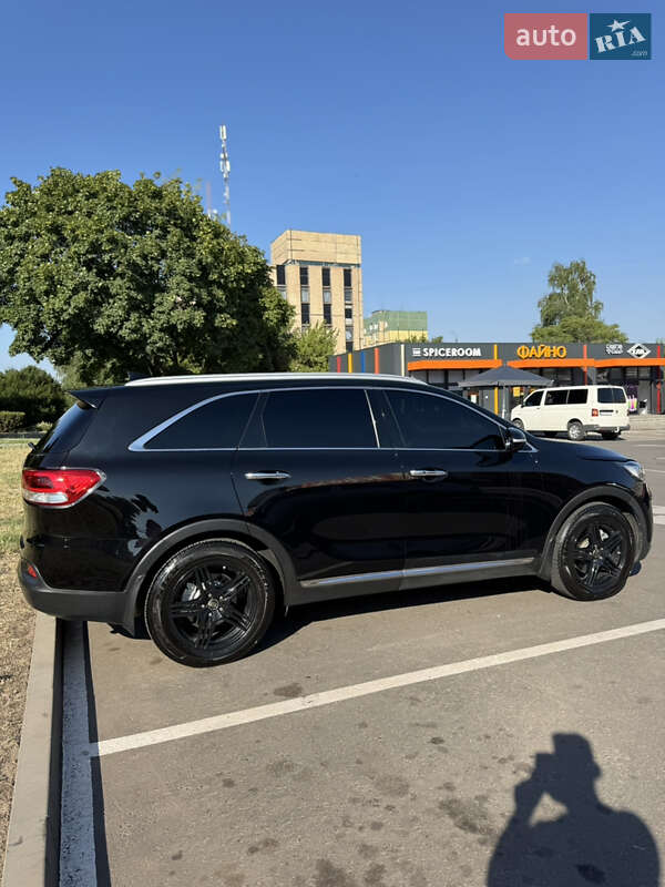 Внедорожник / Кроссовер Kia Sorento 2015 в Кривом Роге