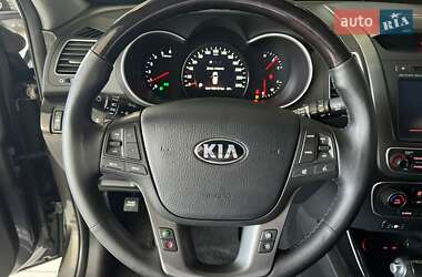 Внедорожник / Кроссовер Kia Sorento 2013 в 