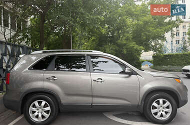 Внедорожник / Кроссовер Kia Sorento 2010 в Киеве