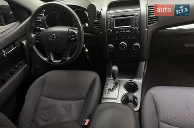 Внедорожник / Кроссовер Kia Sorento 2010 в 
