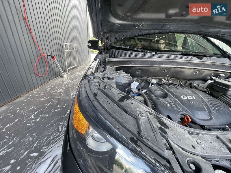 Внедорожник / Кроссовер Kia Sorento 2011 в Надворной