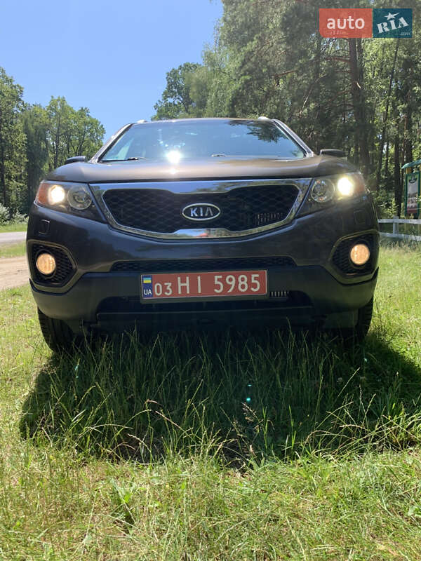 Внедорожник / Кроссовер Kia Sorento 2012 в Вараше