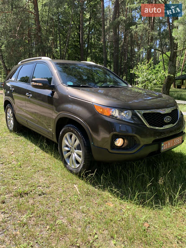 Внедорожник / Кроссовер Kia Sorento 2012 в Вараше