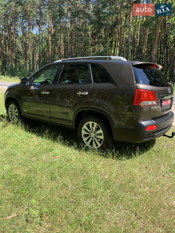 Внедорожник / Кроссовер Kia Sorento 2012 в Вараше