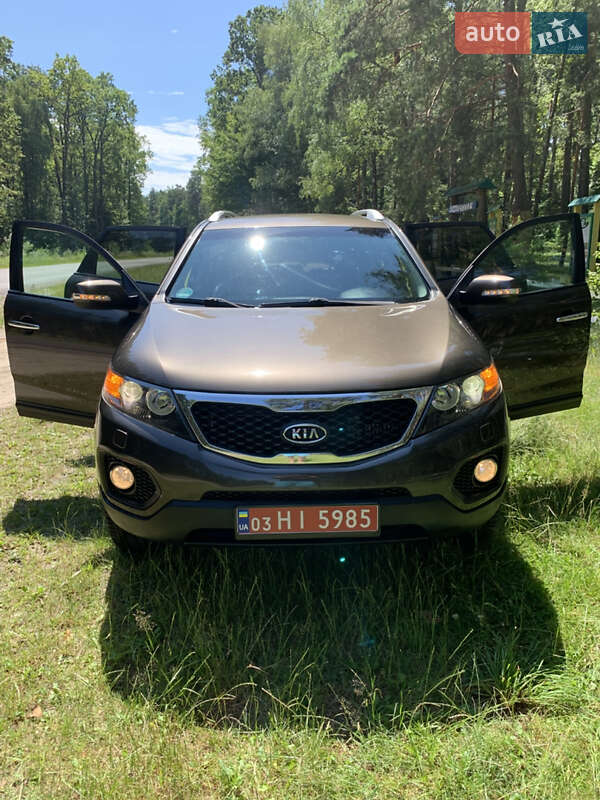 Внедорожник / Кроссовер Kia Sorento 2012 в Вараше