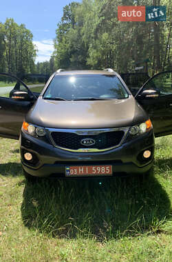Внедорожник / Кроссовер Kia Sorento 2012 в 