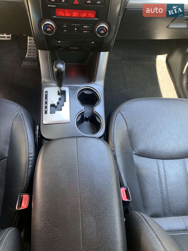 Внедорожник / Кроссовер Kia Sorento 2012 в Вараше