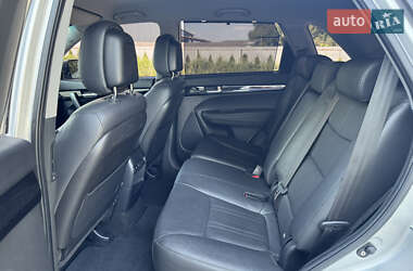 Внедорожник / Кроссовер Kia Sorento 2014 в 