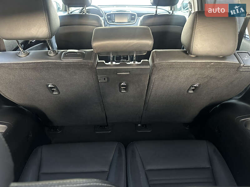 Внедорожник / Кроссовер Kia Sorento 2017 в Ровно