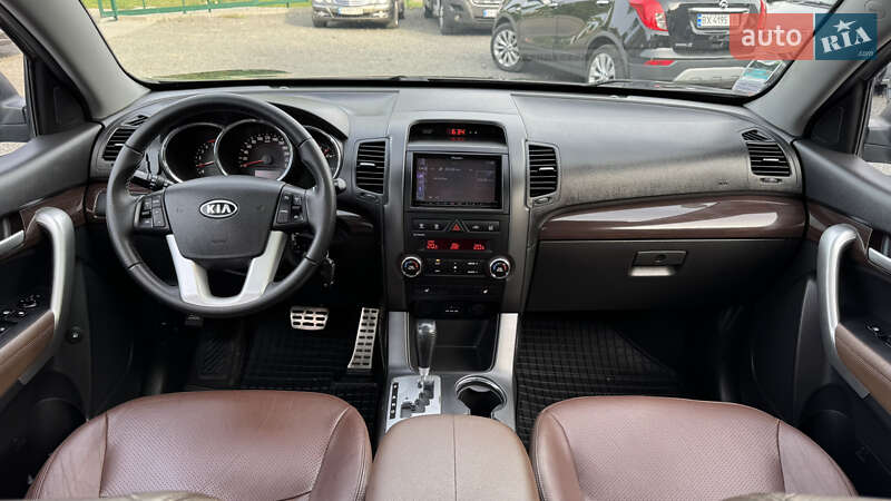 Внедорожник / Кроссовер Kia Sorento 2011 в Хмельницком