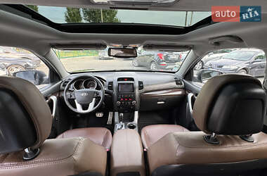 Внедорожник / Кроссовер Kia Sorento 2011 в 