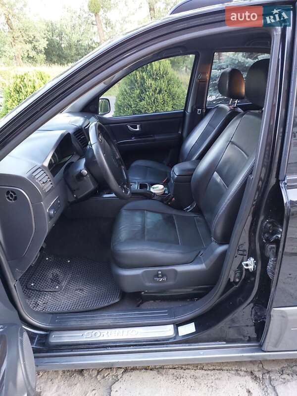 Внедорожник / Кроссовер Kia Sorento 2009 в Новом Роздоле