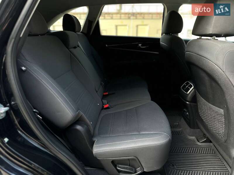 Внедорожник / Кроссовер Kia Sorento 2019 в Киеве