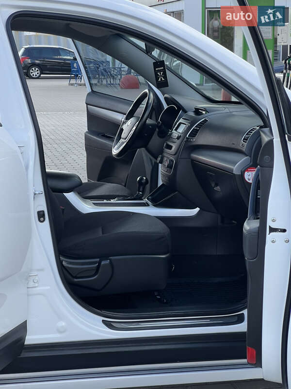 Внедорожник / Кроссовер Kia Sorento 2013 в Житомире