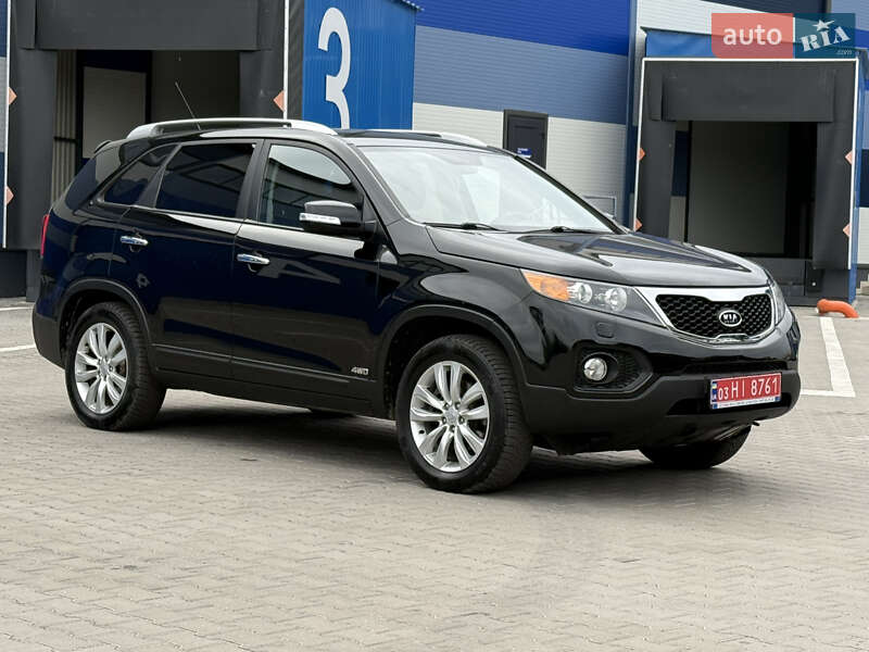 Внедорожник / Кроссовер Kia Sorento 2011 в Ровно