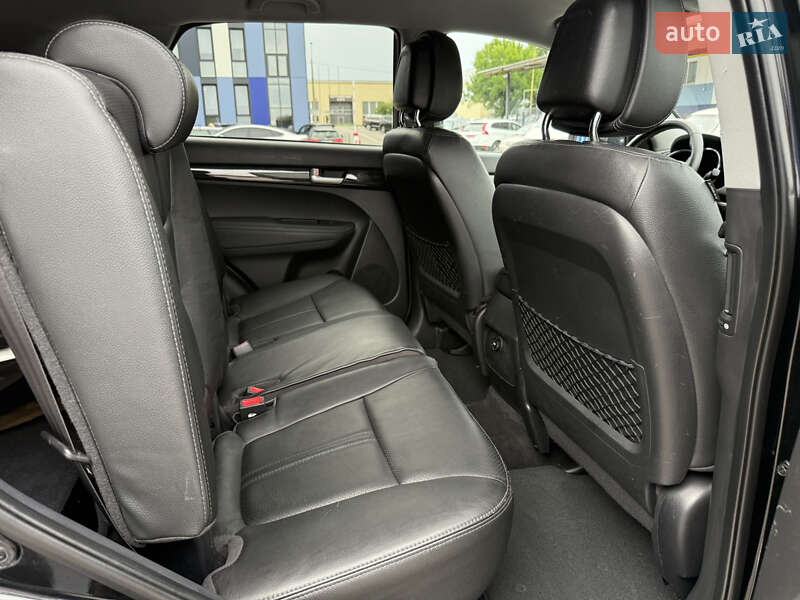 Внедорожник / Кроссовер Kia Sorento 2011 в Ровно