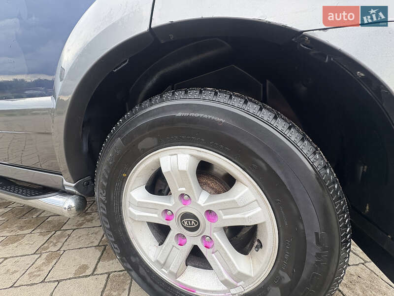 Внедорожник / Кроссовер Kia Sorento 2004 в Дрогобыче
