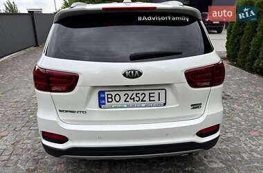 Внедорожник / Кроссовер Kia Sorento 2017 в 