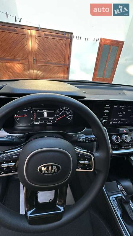 Внедорожник / Кроссовер Kia Sorento 2021 в Иршаве