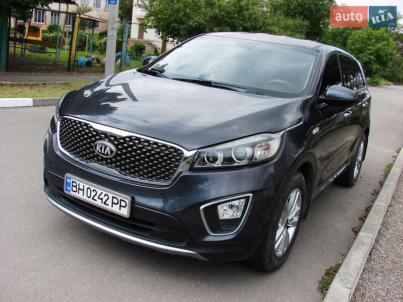 Внедорожник / Кроссовер Kia Sorento 2015 в Одессе