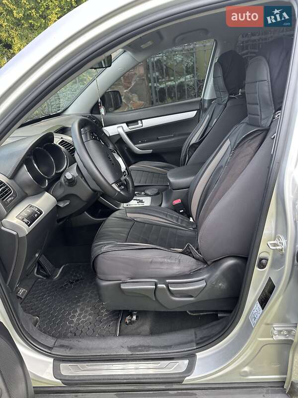 Внедорожник / Кроссовер Kia Sorento 2012 в Городенке