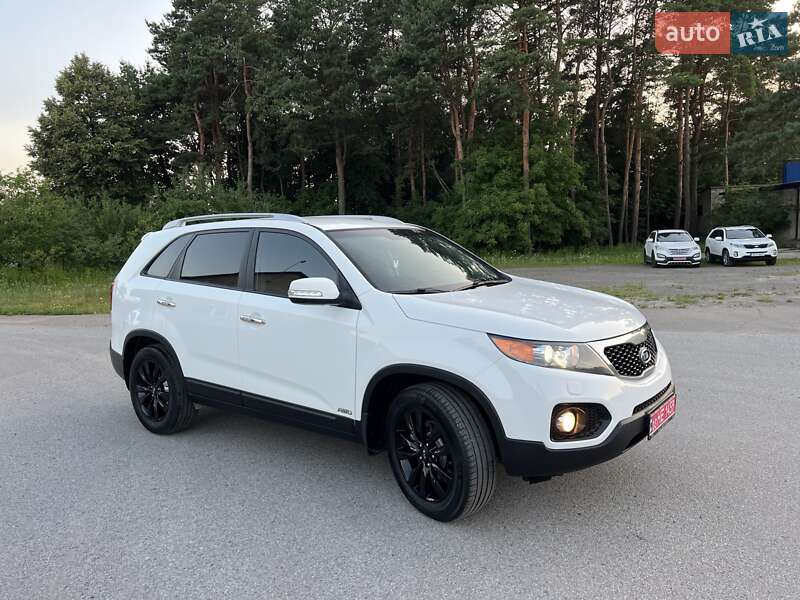 Внедорожник / Кроссовер Kia Sorento 2011 в Радивилове