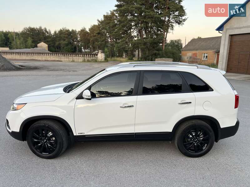 Внедорожник / Кроссовер Kia Sorento 2011 в Радивилове