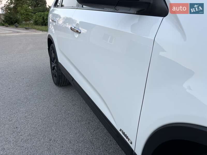 Внедорожник / Кроссовер Kia Sorento 2011 в Радивилове