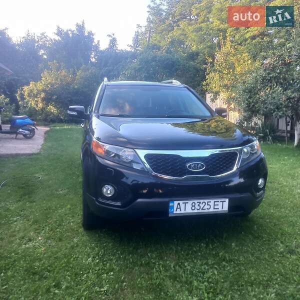 Внедорожник / Кроссовер Kia Sorento 2010 в Тлумаче