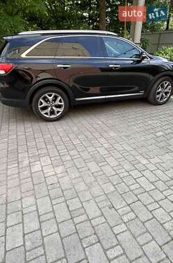 Внедорожник / Кроссовер Kia Sorento 2016 в Луцке