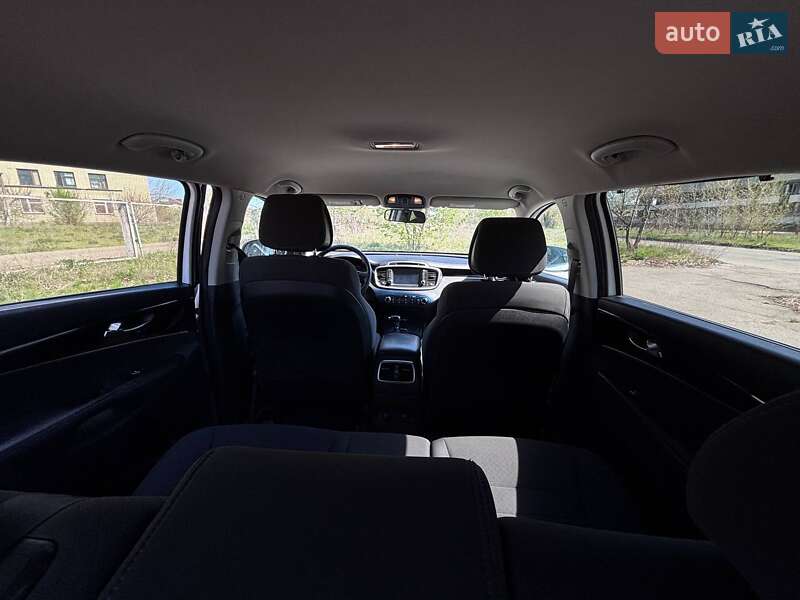 Внедорожник / Кроссовер Kia Sorento 2015 в Киеве