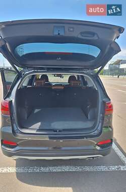 Внедорожник / Кроссовер Kia Sorento 2018 в 