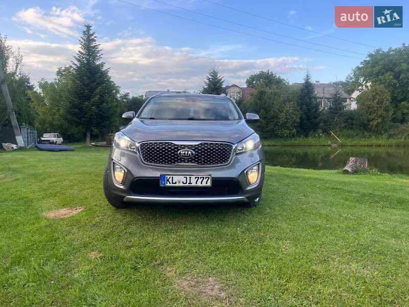 Внедорожник / Кроссовер Kia Sorento 2016 в Самборе