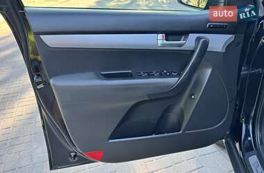 Внедорожник / Кроссовер Kia Sorento 2013 в 