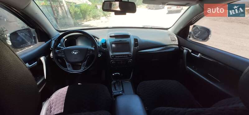 Внедорожник / Кроссовер Kia Sorento 2013 в Белгороде-Днестровском