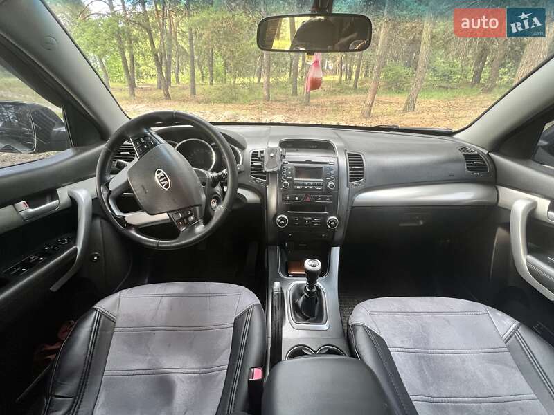 Внедорожник / Кроссовер Kia Sorento 2010 в Ахтырке фото 10 Внедорожник / Кроссовер Kia Sorento 2010 в Ахтырке