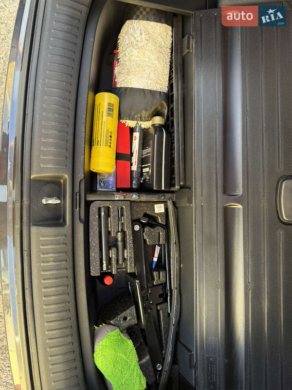 Позашляховик / Кросовер Kia Sorento 2015 в Києві