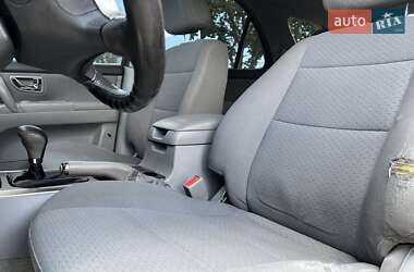 Внедорожник / Кроссовер Kia Sorento 2005 в 