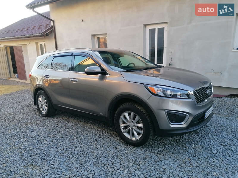 Позашляховик / Кросовер Kia Sorento 2015 в Львові