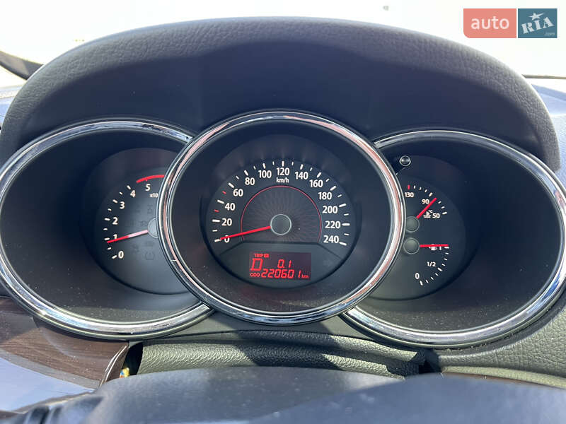 Позашляховик / Кросовер Kia Sorento 2010 в Чернівцях фото 9 Позашляховик / Кросовер Kia Sorento 2010 в Чернівцях