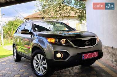 Позашляховик / Кросовер Kia Sorento 2010 в Бориславі