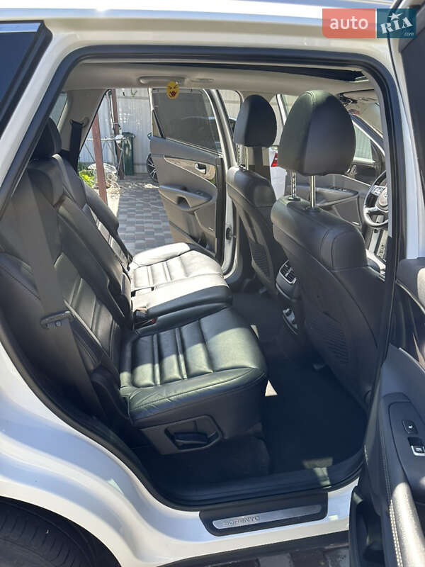 Внедорожник / Кроссовер Kia Sorento 2017 в Сумах фото 11 Внедорожник / Кроссовер Kia Sorento 2017 в Сумах