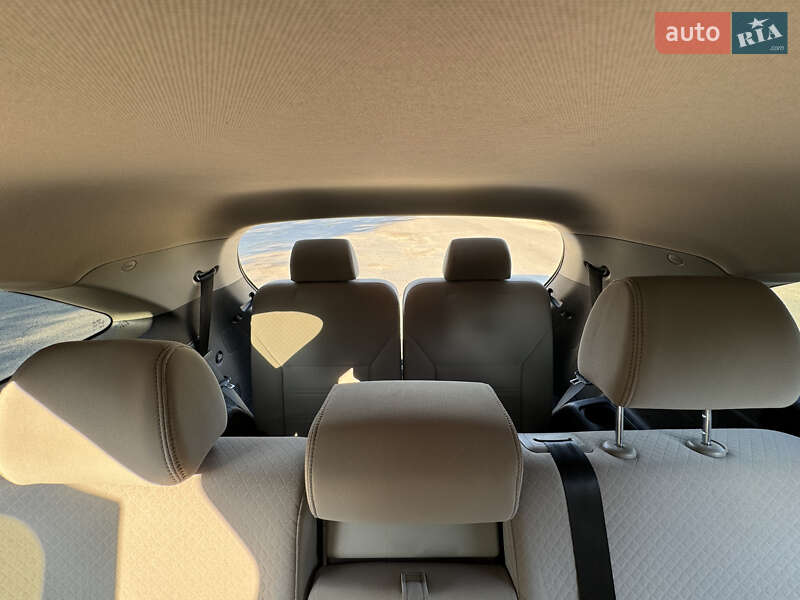 Позашляховик / Кросовер Kia Sorento 2015 в Гайсину