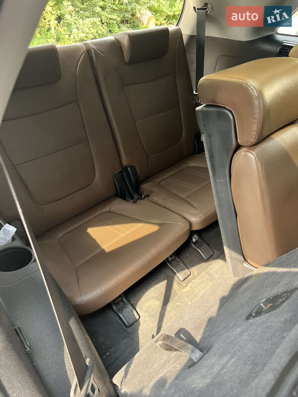 Позашляховик / Кросовер Kia Sorento 2010 в Чернівцях фото 18 Позашляховик / Кросовер Kia Sorento 2010 в Чернівцях