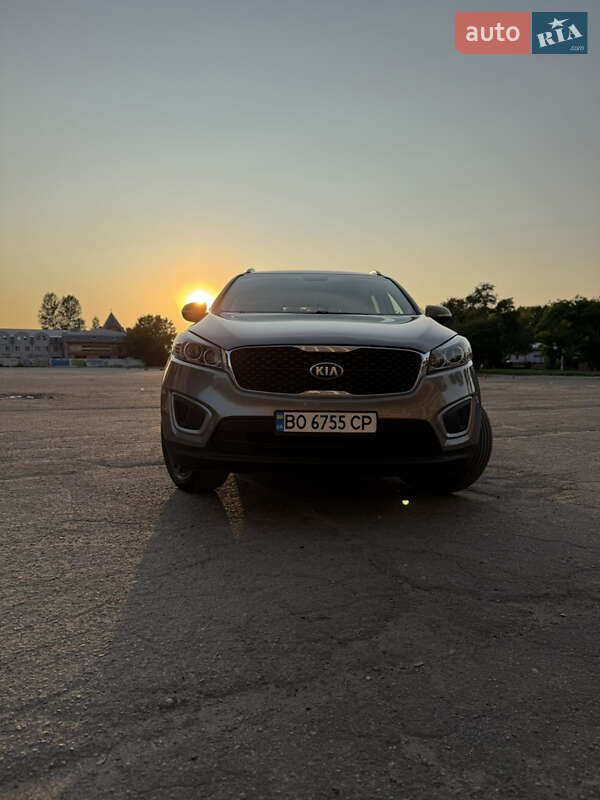 Внедорожник / Кроссовер Kia Sorento 2017 в Тернополе