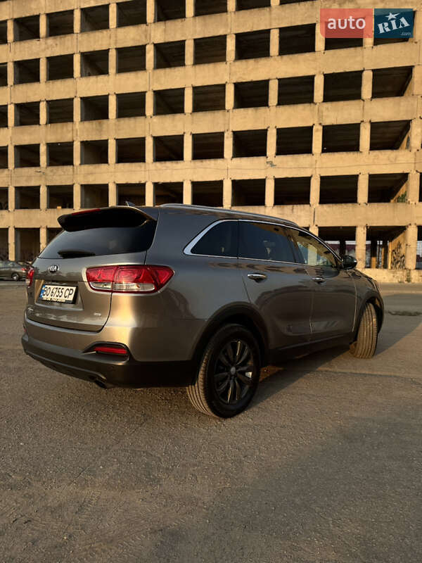 Внедорожник / Кроссовер Kia Sorento 2017 в Тернополе
