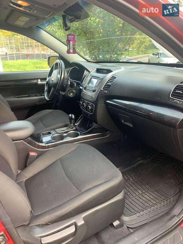Внедорожник / Кроссовер Kia Sorento 2013 в Каменец-Подольском фото Внедорожник / Кроссовер Kia Sorento 2013 в Каменец-Подольском